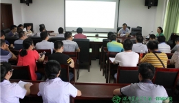 科教科组织召开教学秘书会议
